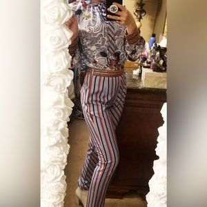 Unique & Gorgeous Set! ✨